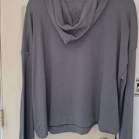 Demi Lovato Melissa Sweatshirt - Picture 3 of 4